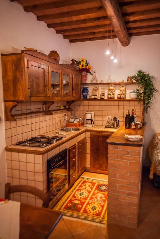 Apartamento Fattoria Dei Cavalieri Sovana Habitación foto