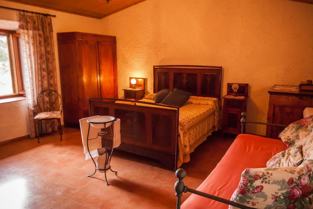 Apartamento Fattoria Dei Cavalieri Sovana Habitación foto